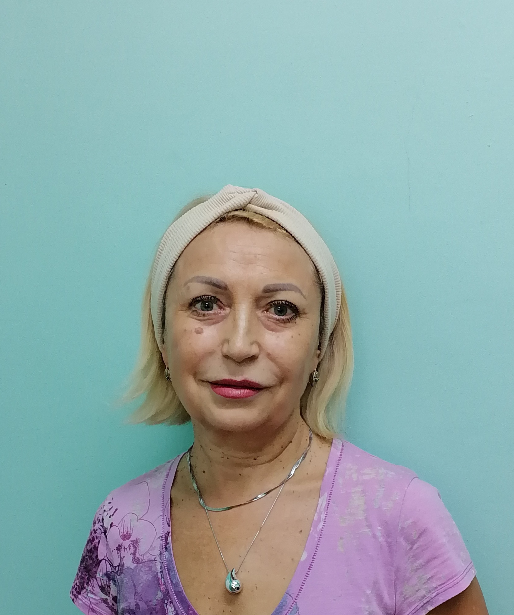 Педагогический работник Лобок Наталья Витальевна.